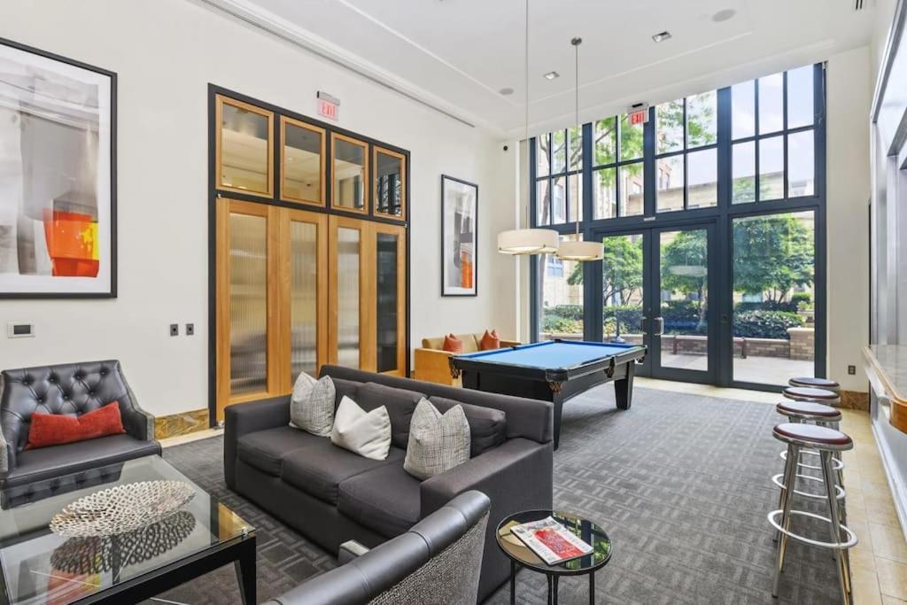 Fantastic 2 Bedroom Condo At Pentagon City Arlington Exterior photo